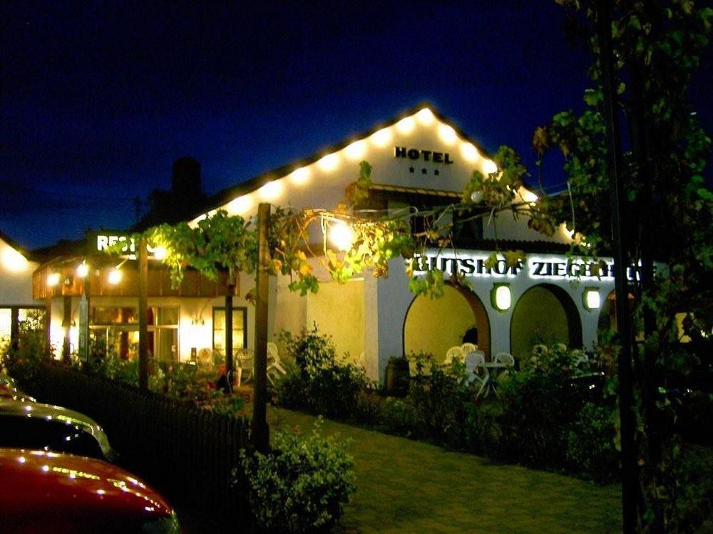 Gutshof Ziegelhuette Hotel Edenkoben Exterior foto
